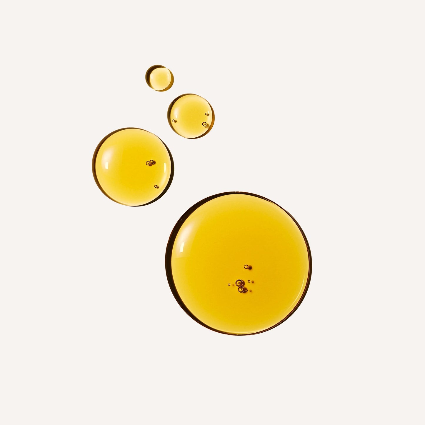 drops of essential cleansing oil
