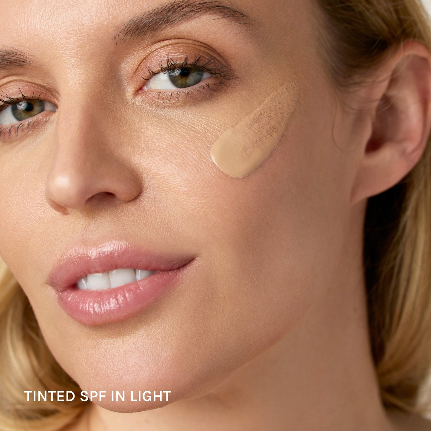Essential Tinted SPF 30