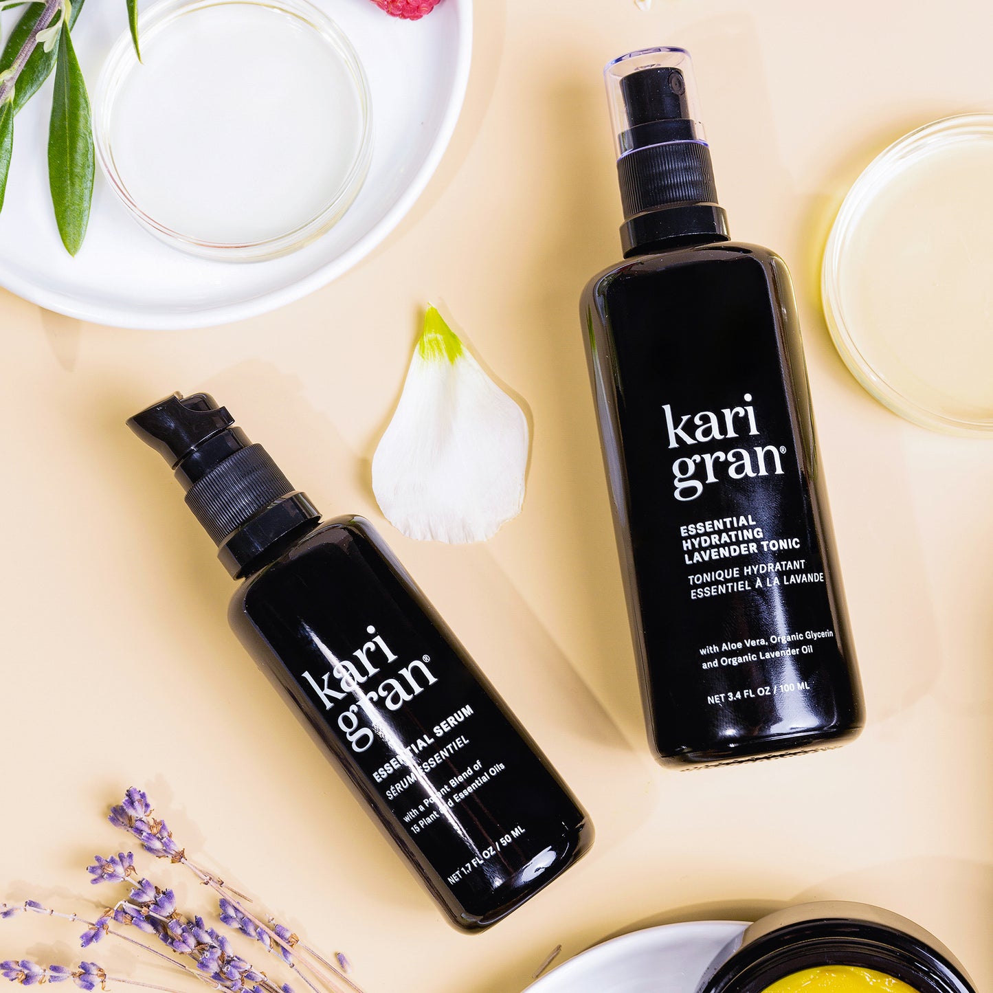 Kari Gran Hydrating Duo with Ingredients