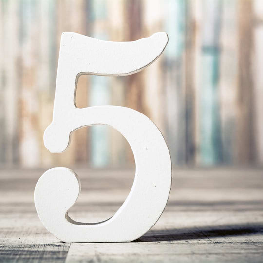 image with the number 5