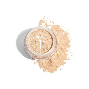 Kari Gran Mineral Powder Foundation in Light 1